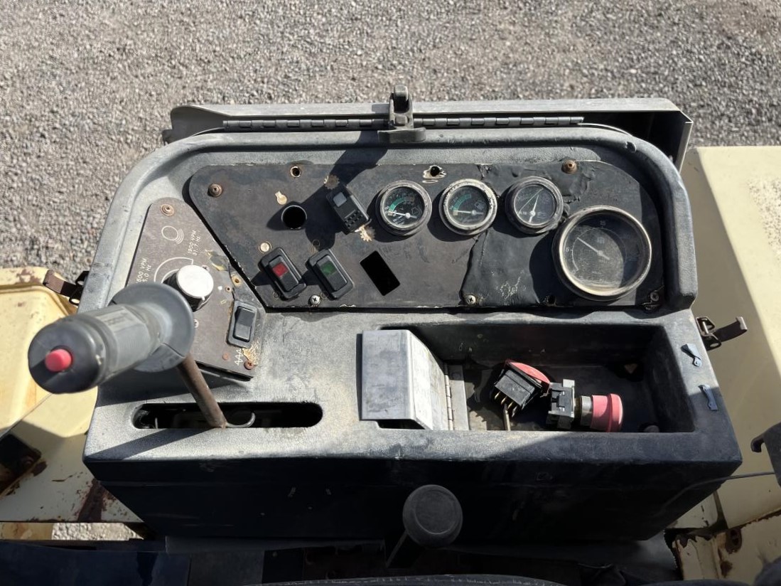 ./imagenes/INVOICE/2019/15519/INGERSOLL RAND SD-100F (9).JPG